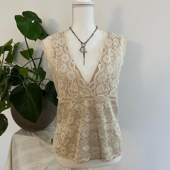 Lace Layered Y2K Double V Tiered Cream Cami Tank Babydoll Cut - Picture 2 of 8